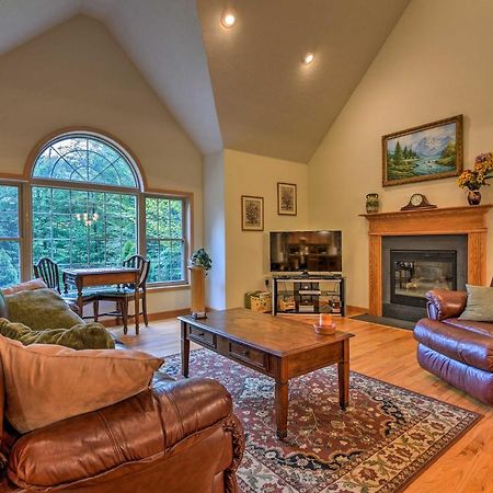 Pocono Mountain Home With 3 Community Lakes! Gouldsboro Exterior foto
