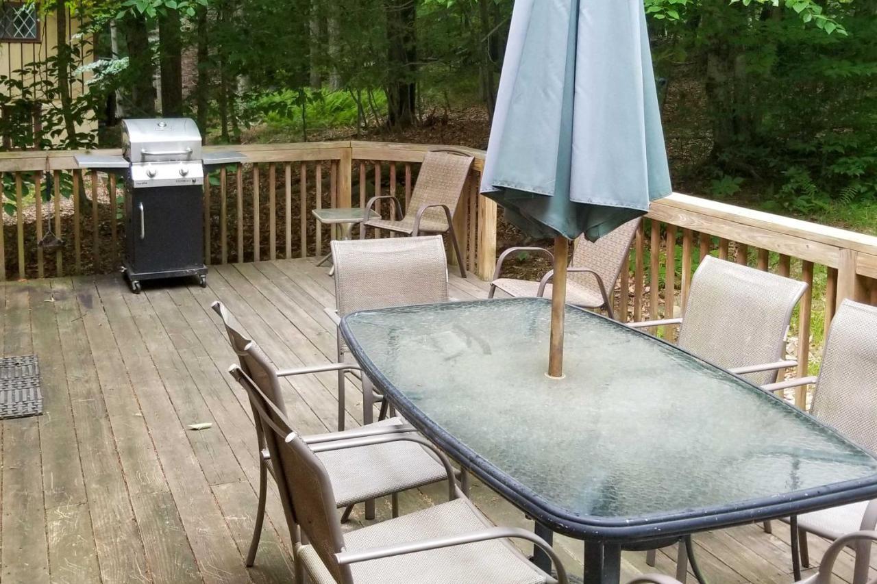 Pocono Mountain Home With 3 Community Lakes! Gouldsboro Exterior foto
