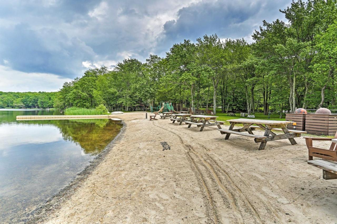 Pocono Mountain Home With 3 Community Lakes! Gouldsboro Exterior foto